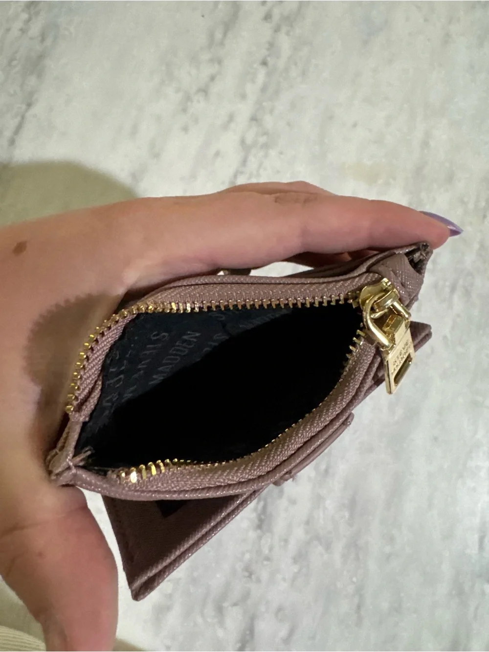 Steve Madden slim card